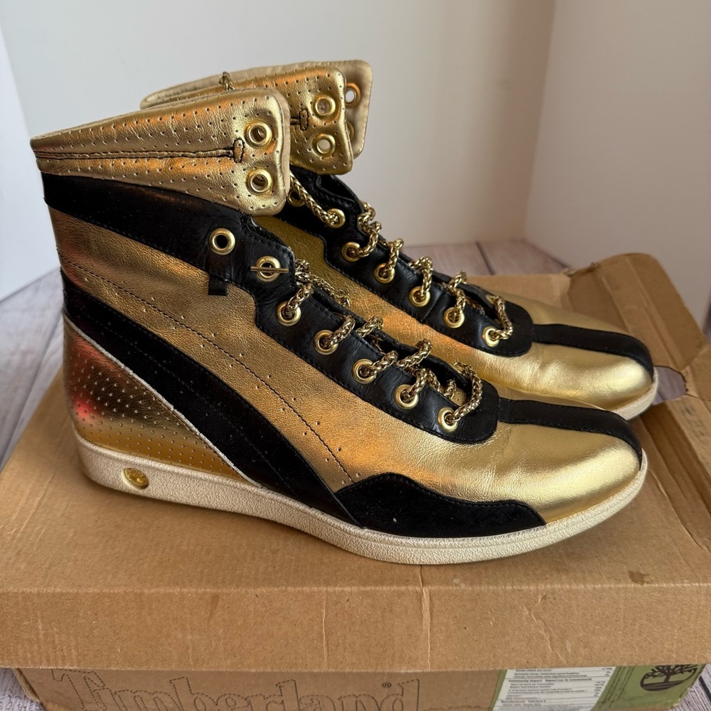 Timberland Gold and Black Lace-Up Wedge Boots